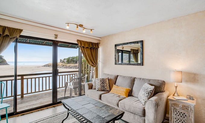 Neskowin Condo | Oceanfront, dog-friendly condo with Proposal Rock view, balcony & beach access