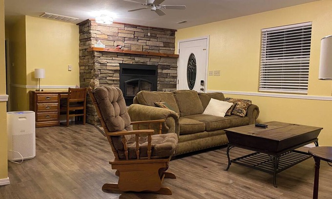 Farmington House | 3 bed, 2 bath private wooded retreat on 12 acres