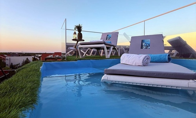 Pipera Apartment | Jas Pipera Studio &Private Pool