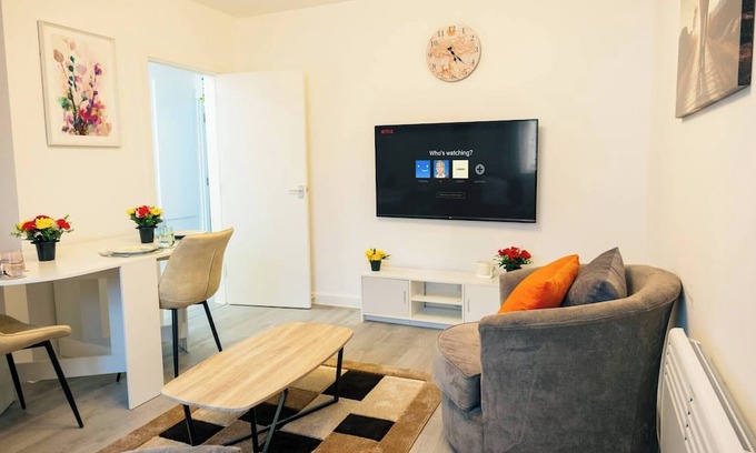Plasnewydd Apartment | Central Cardiff Cozy 2BR near stadium shops Uni