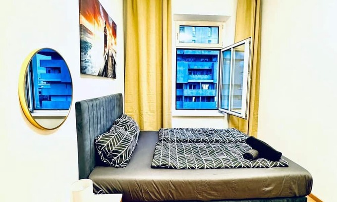 Grinzing Apartment | Inviting Getaway | 10 Minutes from FAC Platz