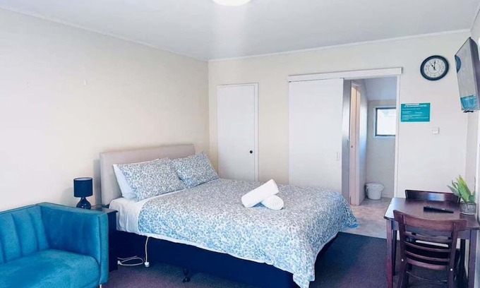 Merivale Apartment | Merivale Court Studio-Unit 6