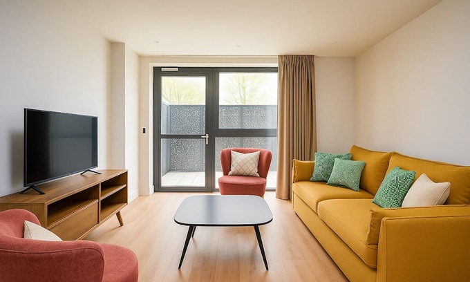 Tottenham Hale Apartment | Calm and Cozy Corner