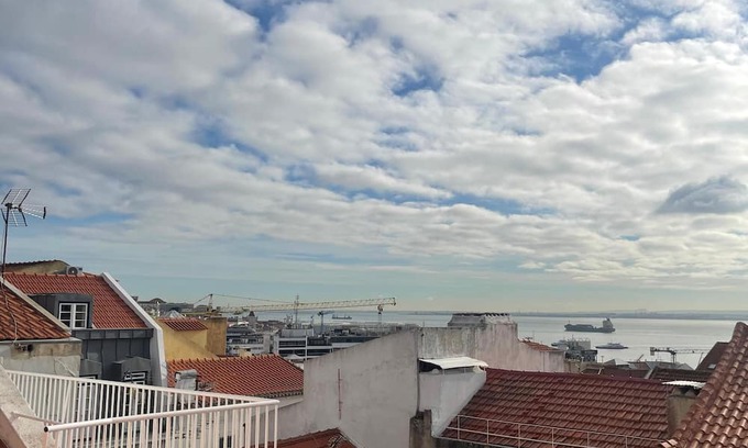 Santos Apartment | Tejo River View Classic Flat Lisbon Historic Heart