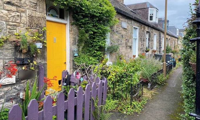 Leith Cottage | Charming & secluded cottage in the heart of Leith