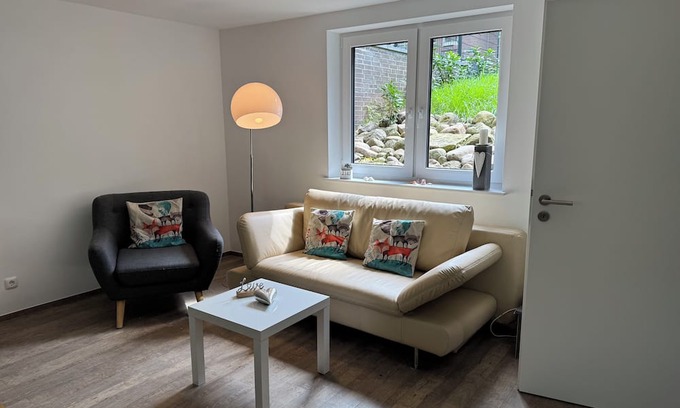 Hasloh Condo | Modern and cozy apartment with 2 bedrooms "a stone's throw from Hamburg"