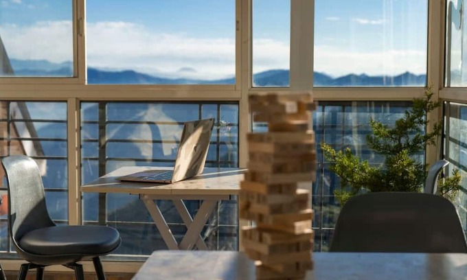 Mashobra Bed & Breakfast | Homely Attic Room with Sunrise and Forest & Mountain Valley Views