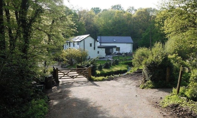 Honiton Cottage | The Annexe at Riverside Cottage