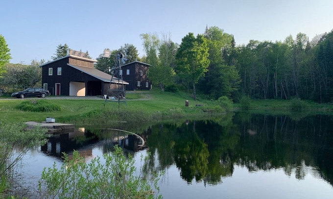 Addington Highlands Cabin | Cozy Cabin and Sauna in the Forest near Bon Echo Provincial Park