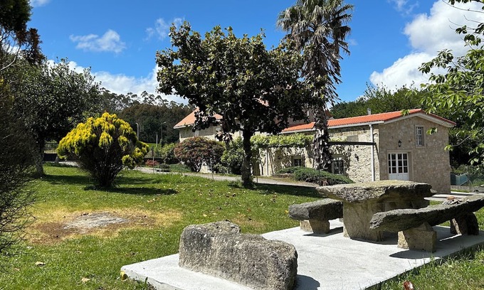 A Bana House | Family house in a quiet rural setting.