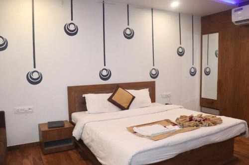 Patan Hotel | THE GRAND KRISHNA ROOMS Patan