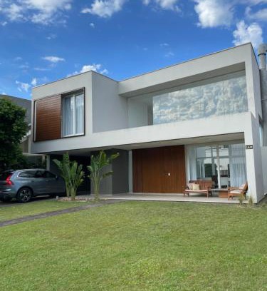 Xangri-La House | Casa Condomínio Porto Coronado