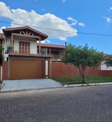 Harmonia Apartment | Studio com sacada, área de lazer e garagem.