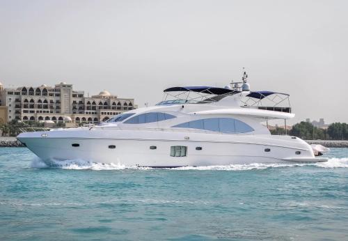Dubai Marina Boat Rental | Overnight Stay by Conwy Yachts
