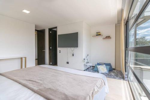 El Castillo Apartment | 301 Poblado! City View & modern space, exclusive