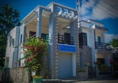 Ivana Bed & Breakfast | RnE Hometel Batanes